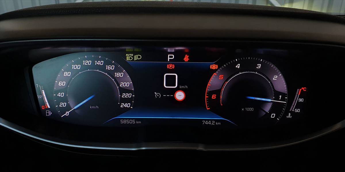 PEUGEOT 3008 BLUE HDI 130 EAT8 1.5 AUT - Imagen 24