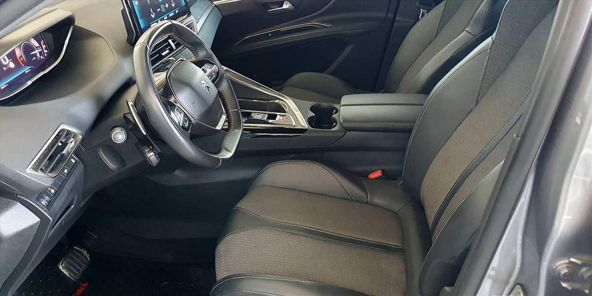 PEUGEOT 3008 BLUE HDI 130 EAT8 1.5 AUT - Imagen 25