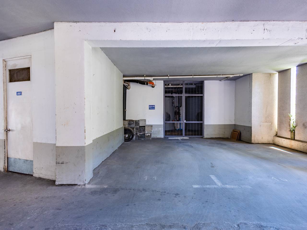 Las Hualtatas 11505, Bodega 21. Estacionamientos 1, 11, 18, 19 y 28 - Imagen 3