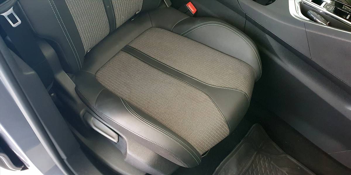 PEUGEOT 3008 BLUE HDI 130 EAT8 1.5 AUT - Imagen 31
