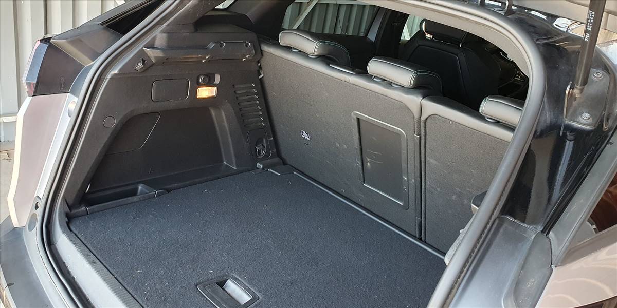 PEUGEOT 3008 BLUE HDI 130 EAT8 1.5 AUT - Imagen 38