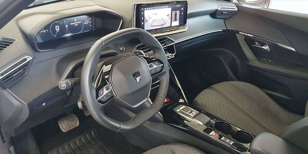 PEUGEOT 2008 BLUE HDI 130 EAT8 1.5 AUT - Imagen 21