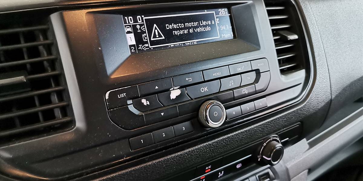PEUGEOT EXPERT PREMIUM HDI 2.0 - Imagen 46