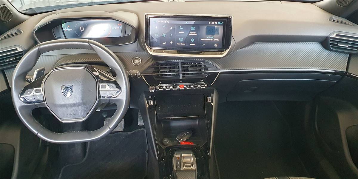 PEUGEOT 2008 BLUE HDI 130 EAT8 1.5 AUT - Imagen 7