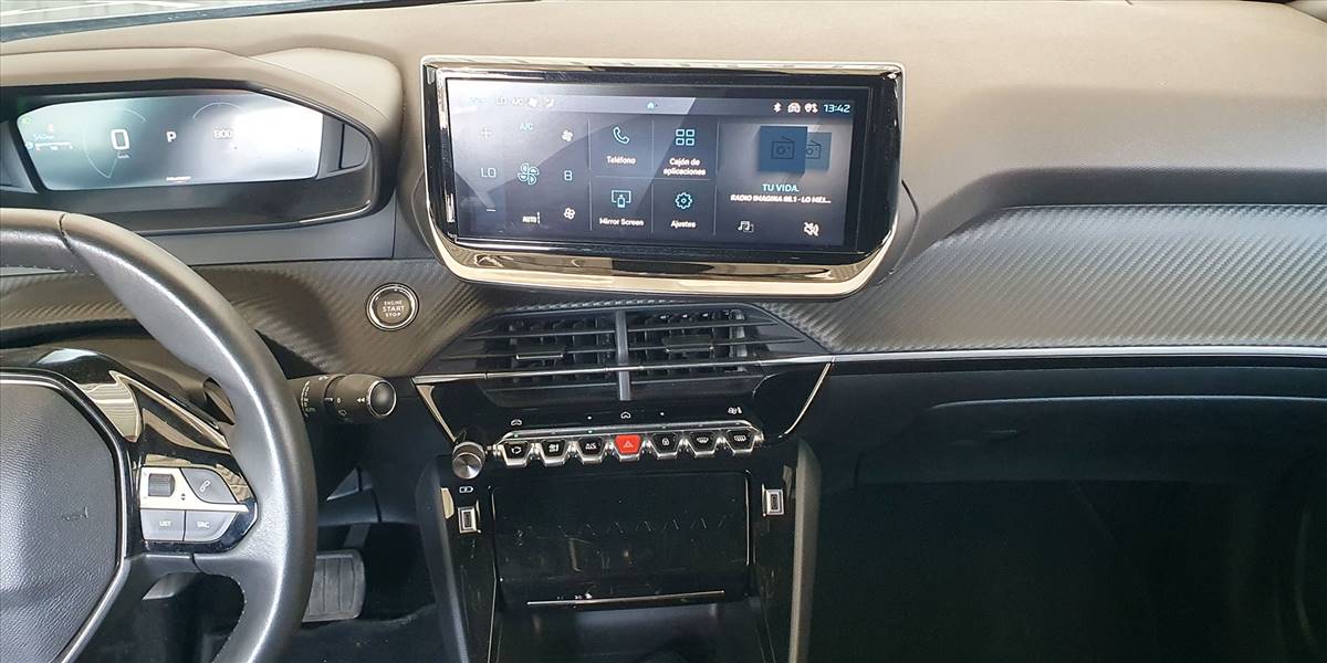 PEUGEOT 2008 BLUE HDI 130 EAT8 1.5 AUT - Imagen 23