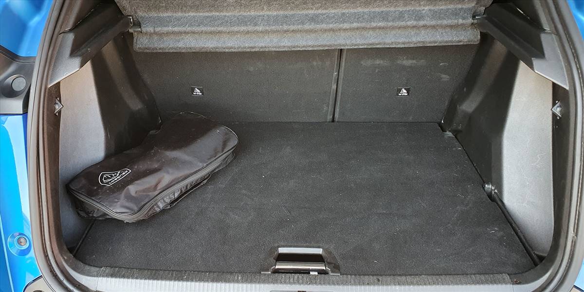 PEUGEOT 2008 BLUE HDI 130 EAT8 1.5 AUT - Imagen 14