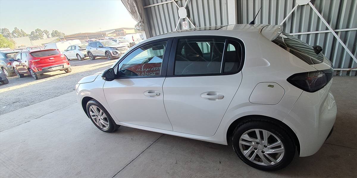 PEUGEOT 208 STYLE PURETECH 75 1.2 - Imagen 10