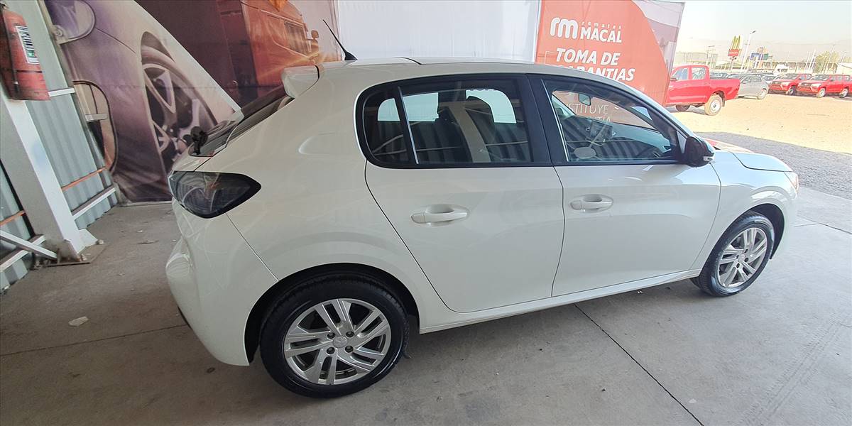 PEUGEOT 208 STYLE PURETECH 75 1.2 - Imagen 11