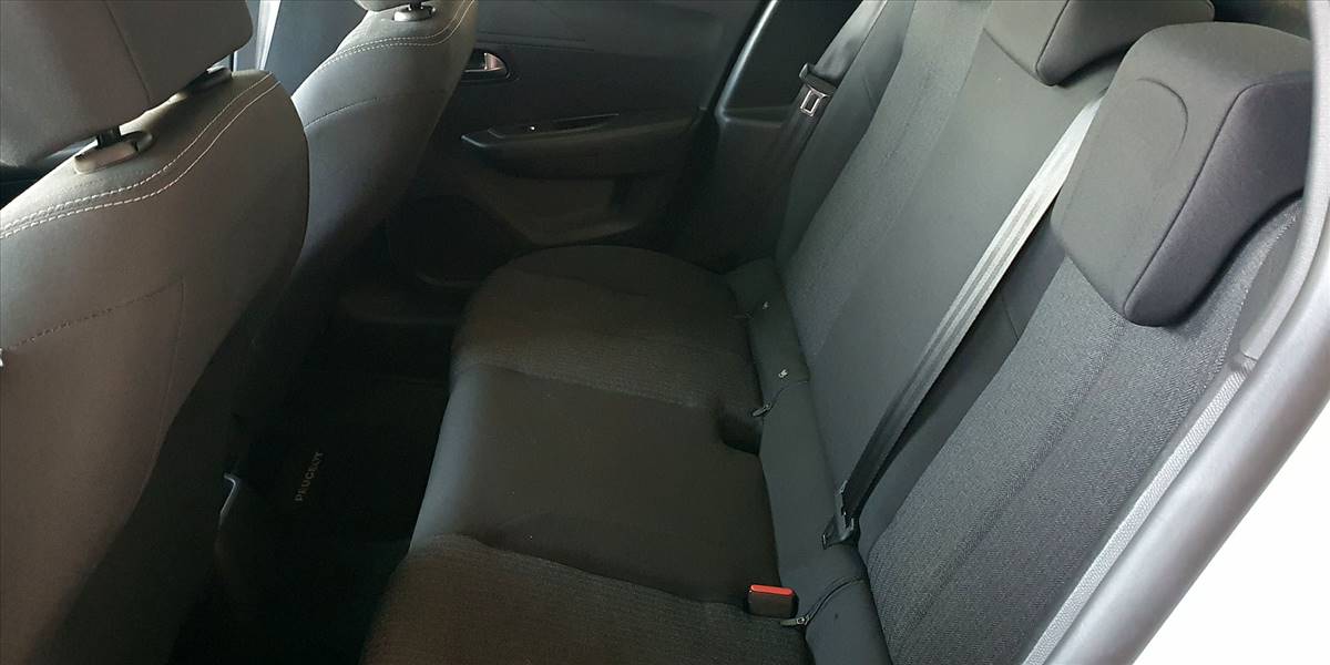 PEUGEOT 208 STYLE PURETECH 75 1.2 - Imagen 27