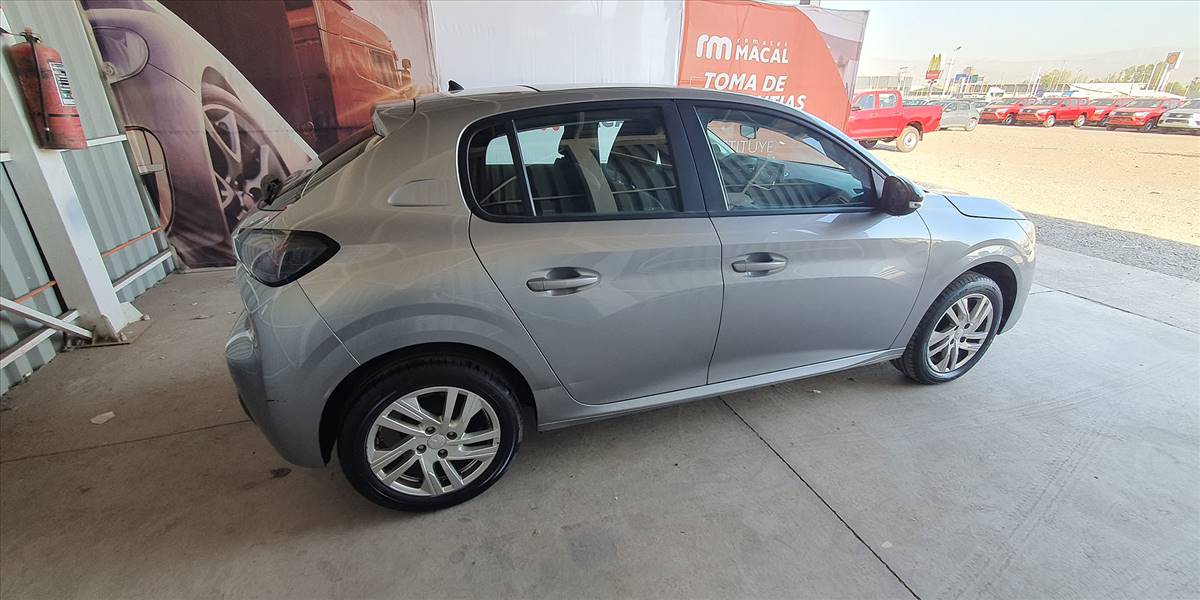 PEUGEOT 208 STYLE PURETECH 75 1.2 - Imagen 11