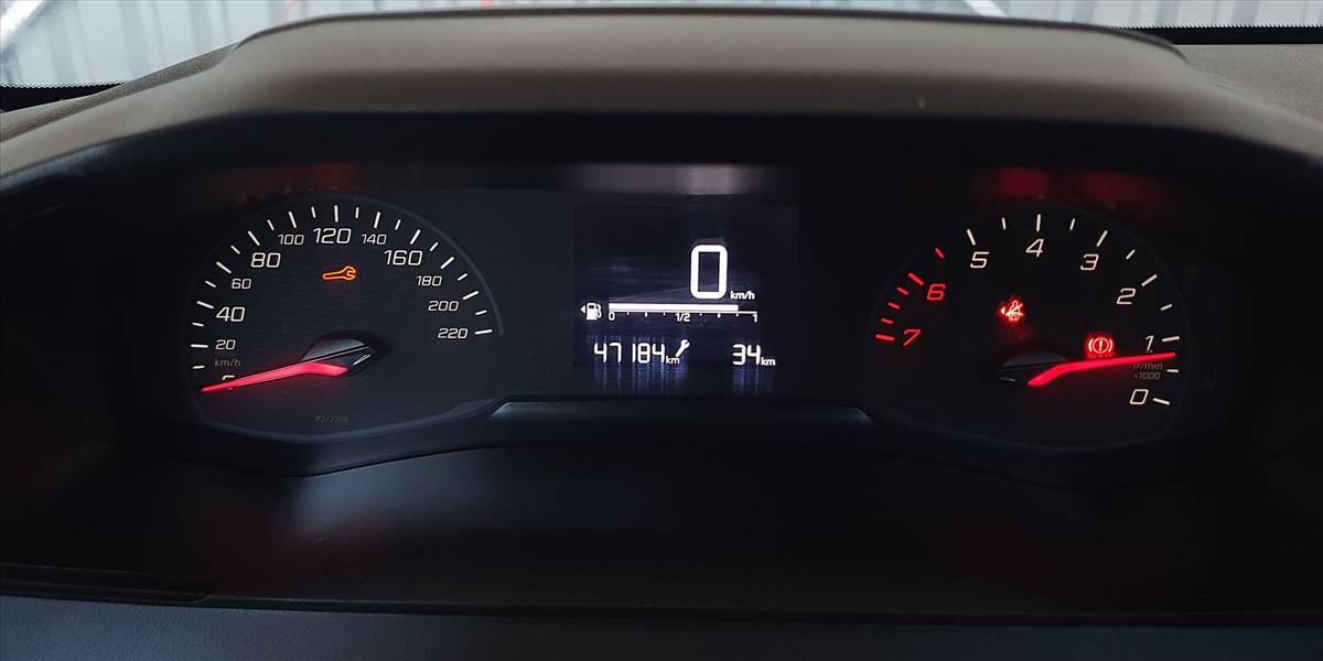 PEUGEOT 208 STYLE PURETECH 75 1.2 - Imagen 24
