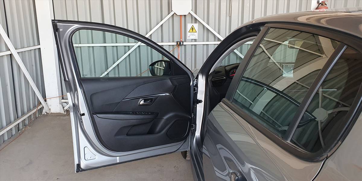 PEUGEOT 208 STYLE PURETECH 75 1.2 - Imagen 28
