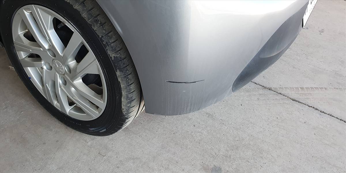 PEUGEOT 208 STYLE PURETECH 75 1.2 - Imagen 38