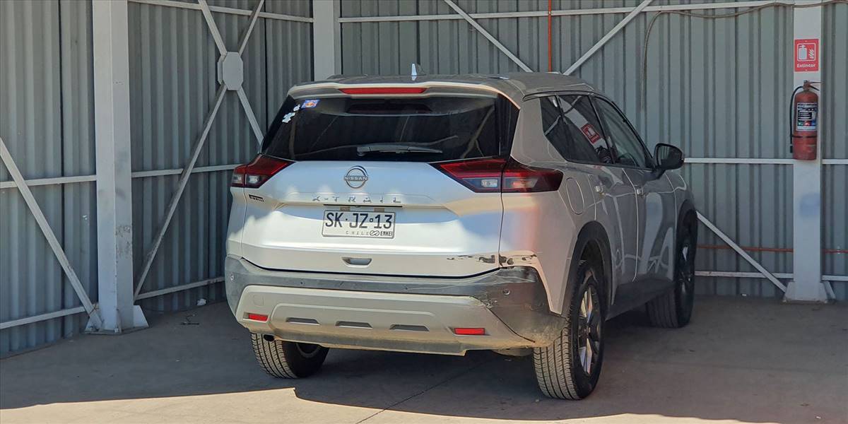 NISSAN X TRAIL SENSE 2.5 AUT - Imagen 3