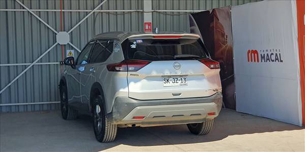 NISSAN X TRAIL SENSE 2.5 AUT - Imagen 6