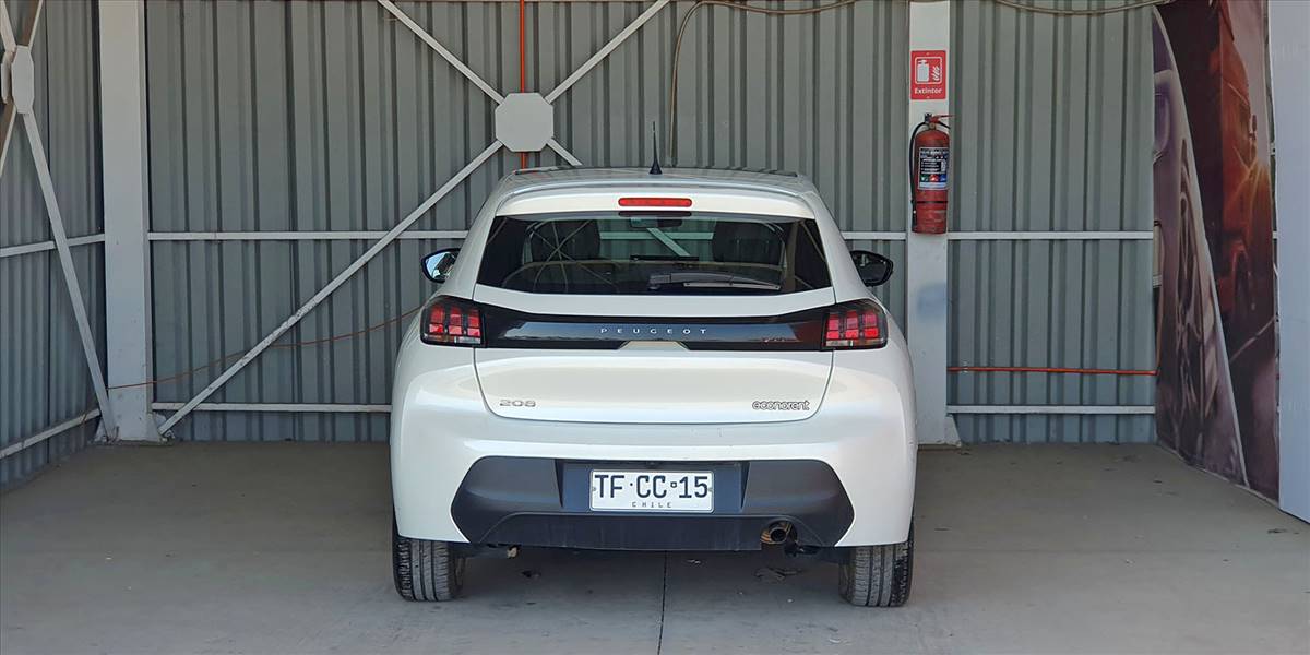 PEUGEOT 208 STYLE PURETECH 75 1.2 - Imagen 12