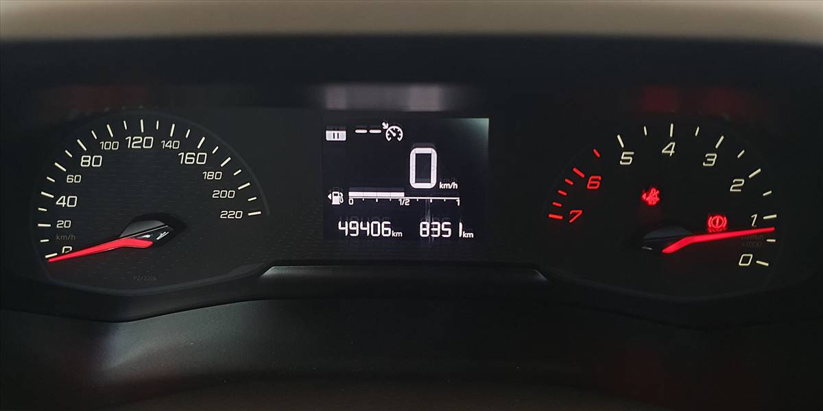 PEUGEOT 208 STYLE PURETECH 75 1.2 - Imagen 24