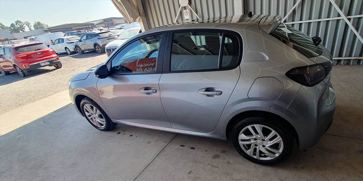 PEUGEOT 208 STYLE PURETECH 75 1.2 - Imagen 10