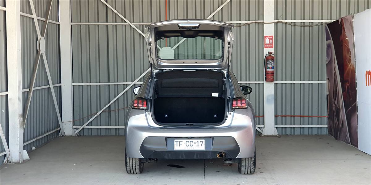 PEUGEOT 208 STYLE PURETECH 75 1.2 - Imagen 13