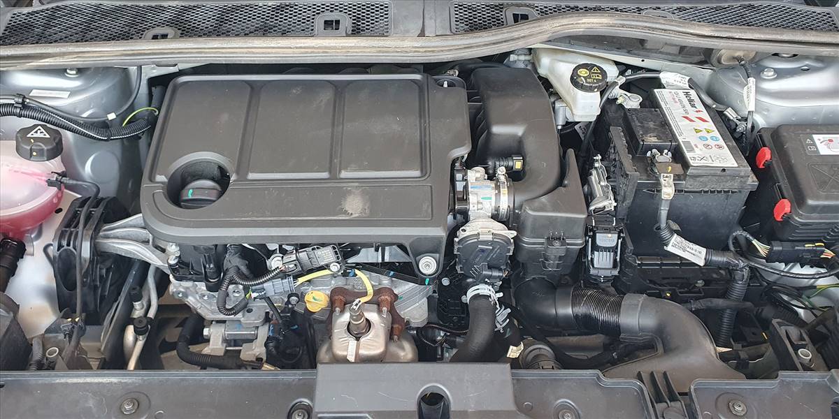 PEUGEOT 208 STYLE PURETECH 75 1.2 - Imagen 16