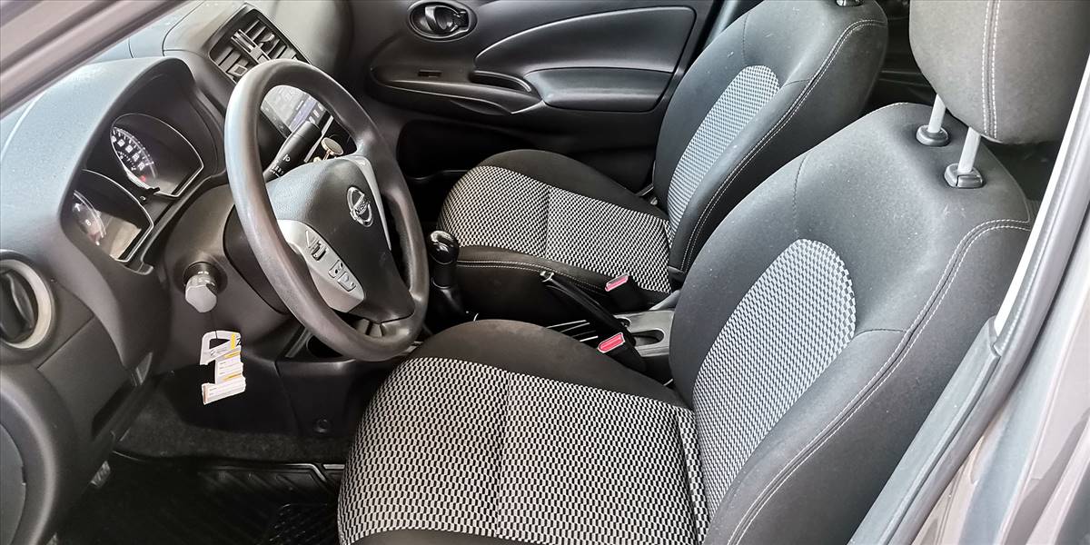 NISSAN VERSA SEDAN 1.6 - Imagen 25