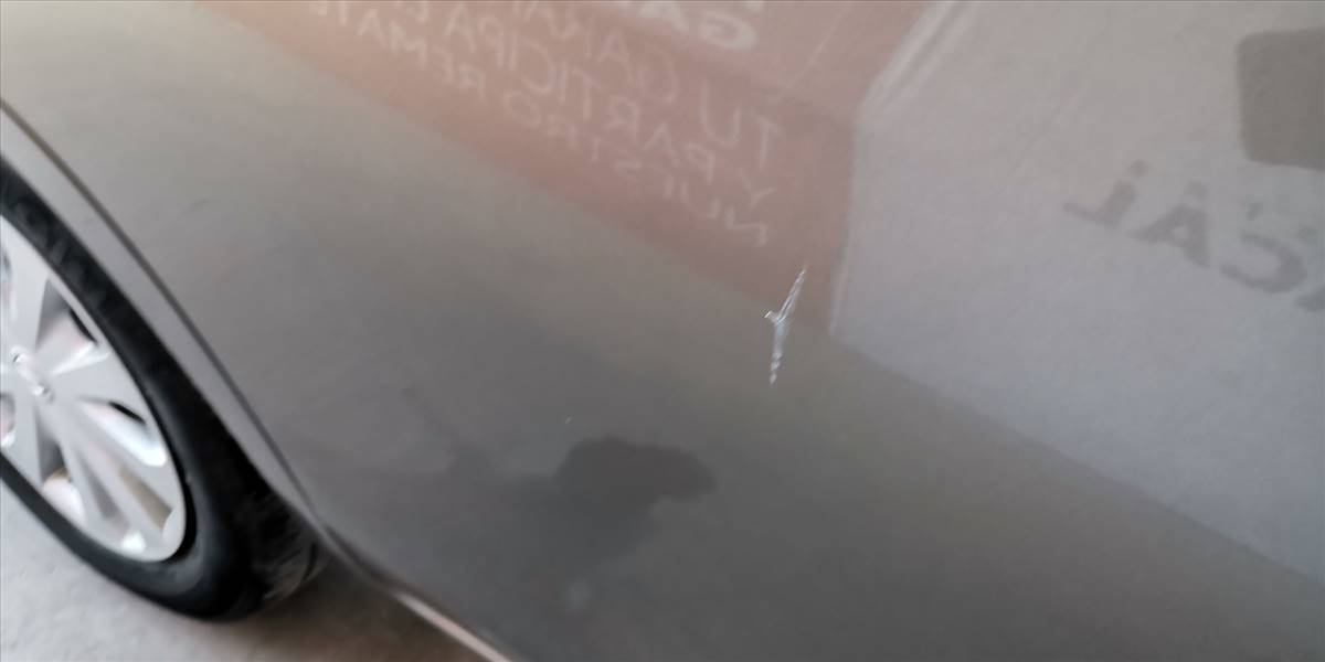 NISSAN VERSA SEDAN 1.6 - Imagen 37
