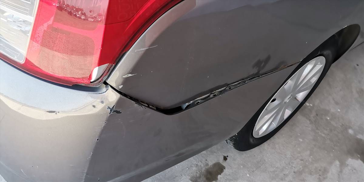 NISSAN VERSA SEDAN 1.6 - Imagen 43