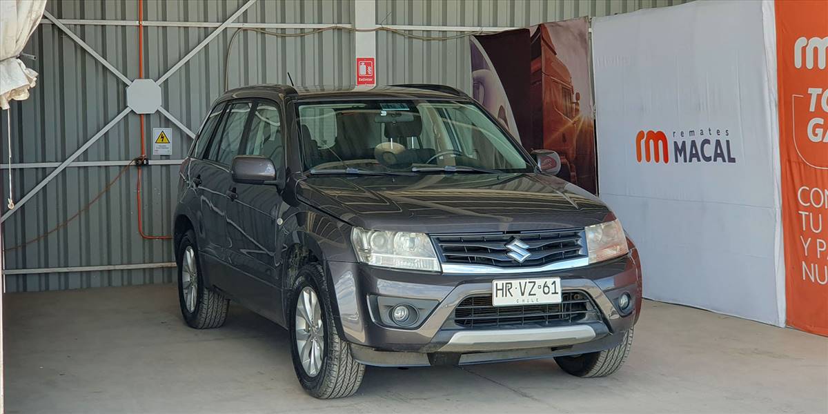 SUZUKI GRAND NOMADE GLX SPORT 2.4 - Imagen 1