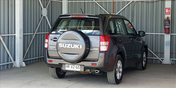 SUZUKI GRAND NOMADE GLX SPORT 2.4 - Imagen 4