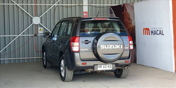 SUZUKI GRAND NOMADE GLX SPORT 2.4 - Imagen 6
