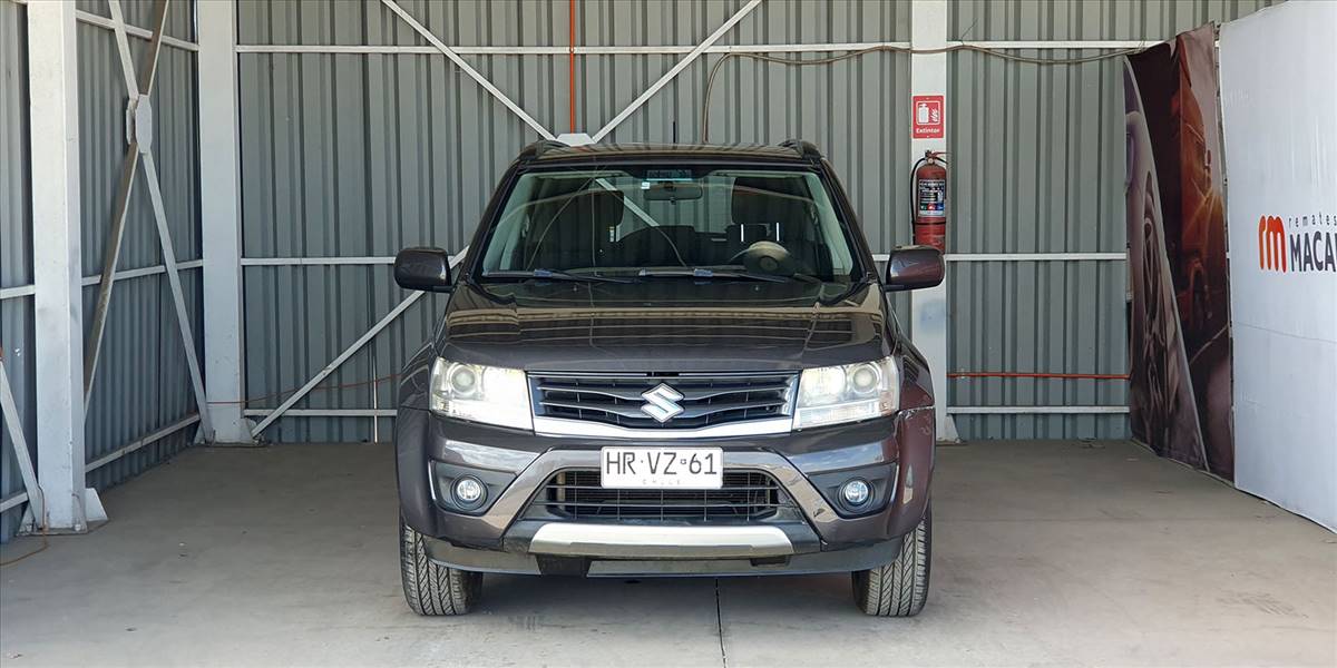 SUZUKI GRAND NOMADE GLX SPORT 2.4 - Imagen 9