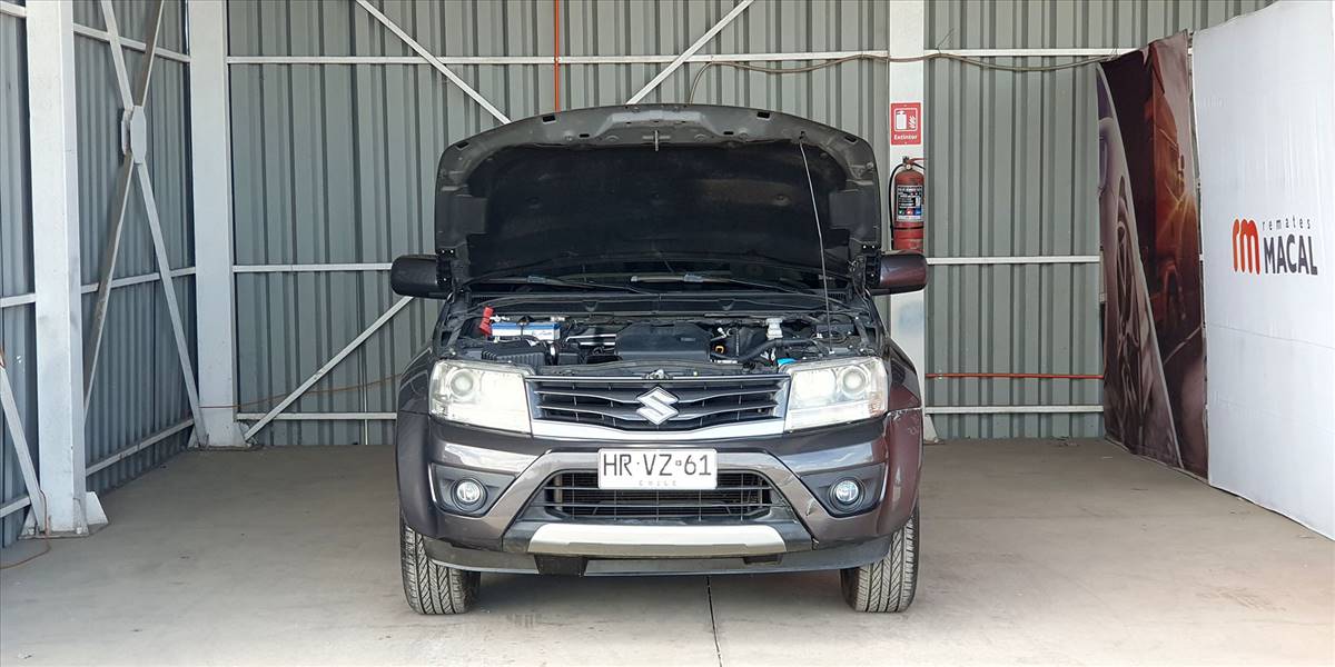 SUZUKI GRAND NOMADE GLX SPORT 2.4 - Imagen 15