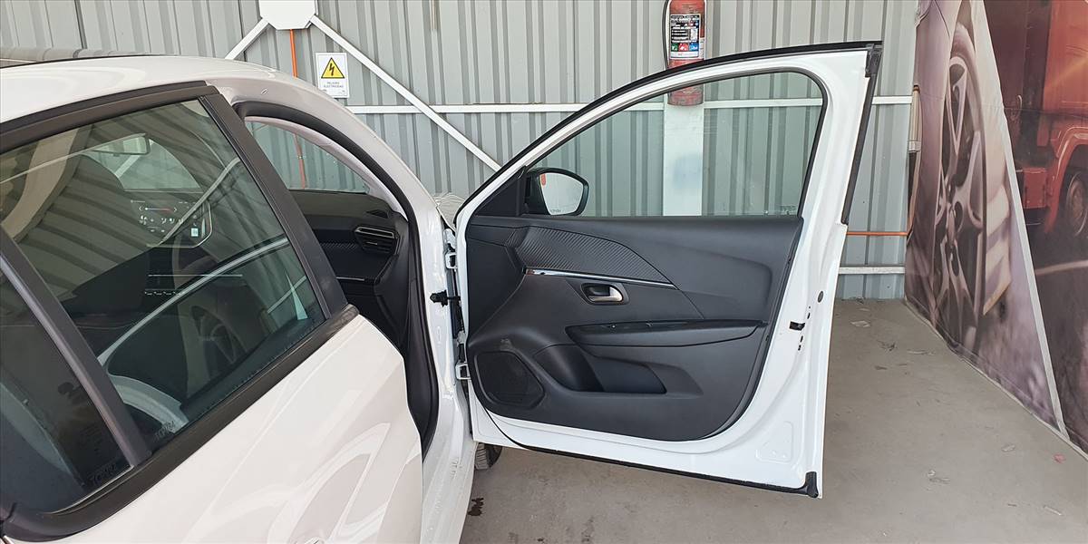 PEUGEOT 208 STYLE PURETECH 75 1.2 - Imagen 29