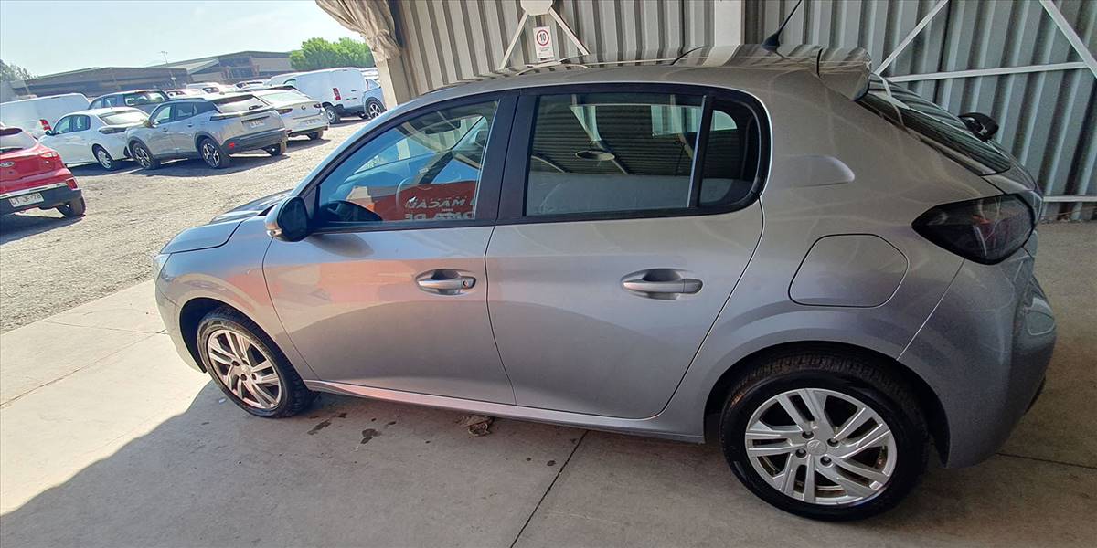 PEUGEOT 208 PURETECH 75 MT 1.2 - Imagen 10