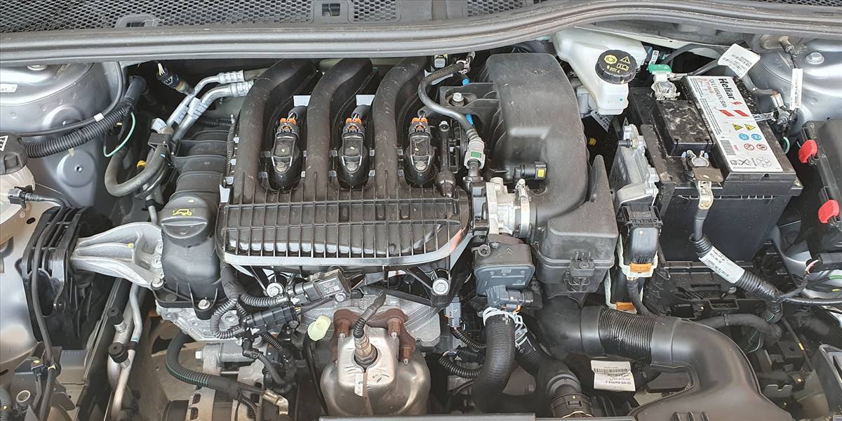 PEUGEOT 208 PURETECH 75 MT 1.2 - Imagen 16