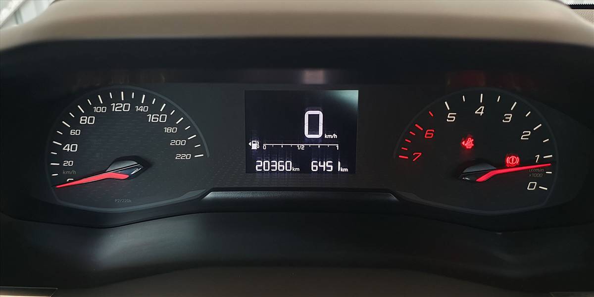 PEUGEOT 208 PURETECH 75 MT 1.2 - Imagen 24