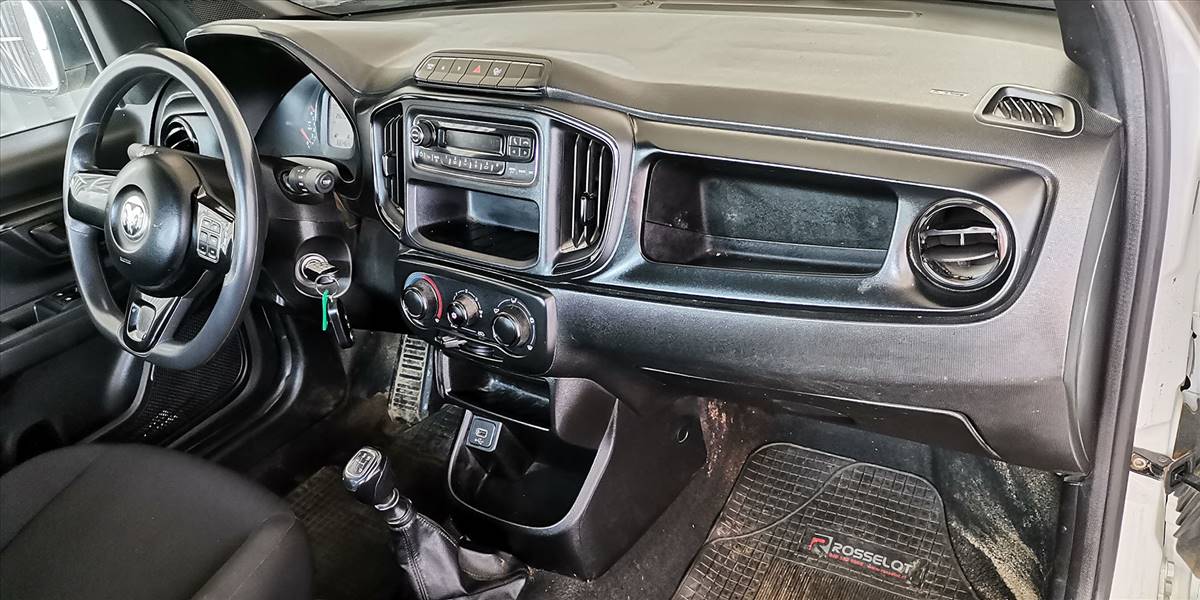 RAM 700 SLT CS 1.4 - Imagen 22