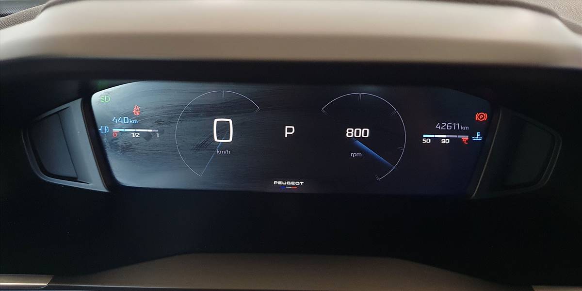 PEUGEOT 2008 BLUE HDI 130 EAT8 1.5 AUT - Imagen 24