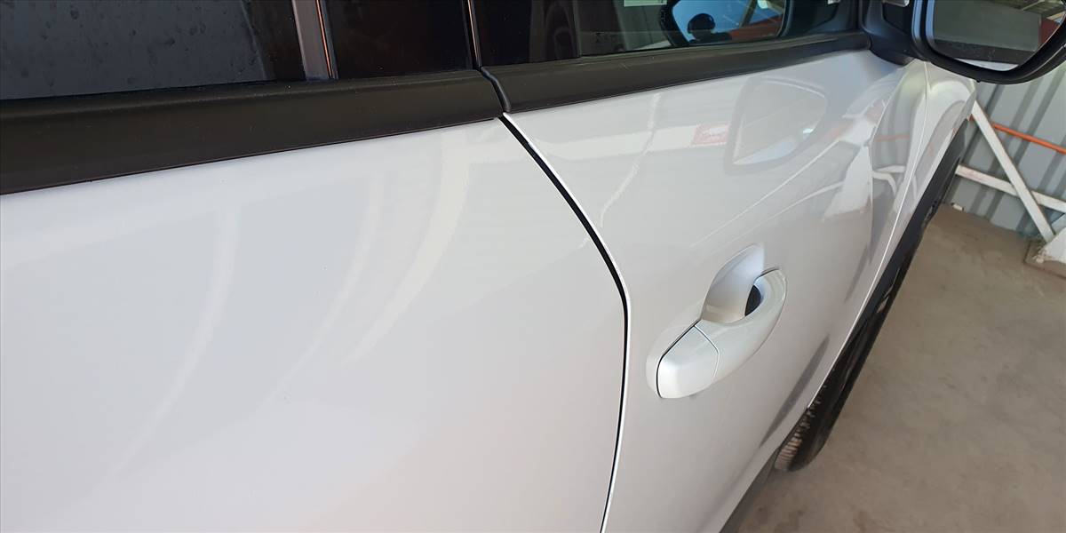 PEUGEOT 2008 BLUE HDI 130 EAT8 1.5 AUT - Imagen 38
