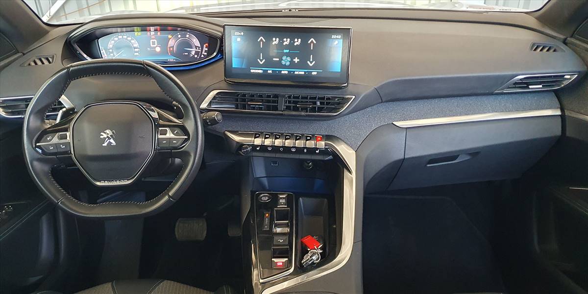PEUGEOT 3008 BLUE HDI 130 EAT8 1.5 AUT - Imagen 7