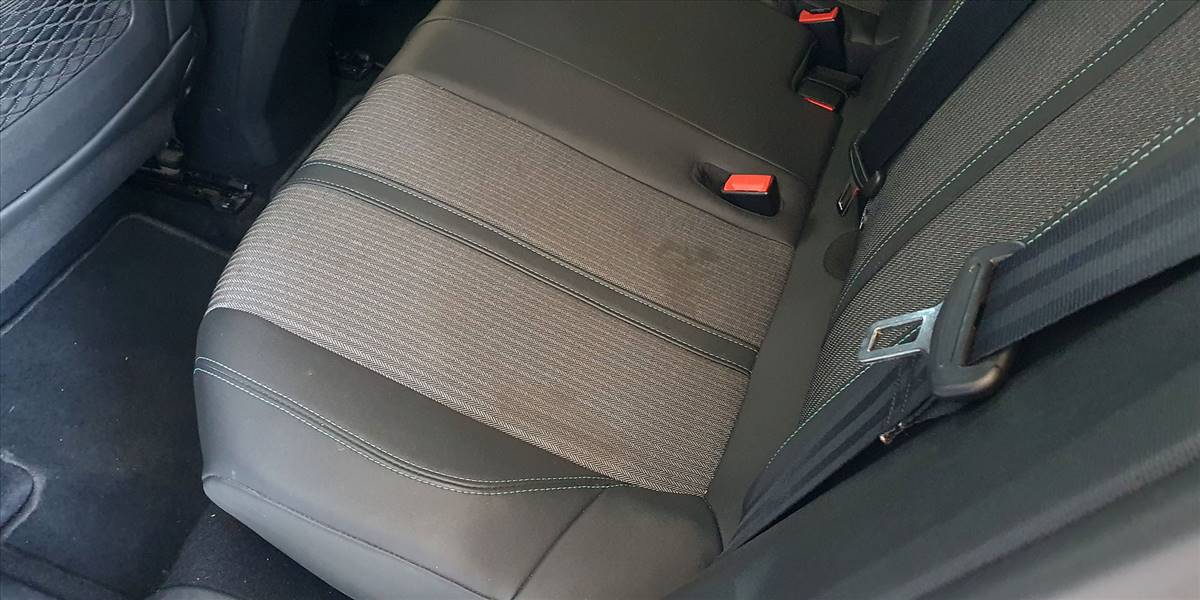 PEUGEOT 3008 BLUE HDI 130 EAT8 1.5 AUT - Imagen 36