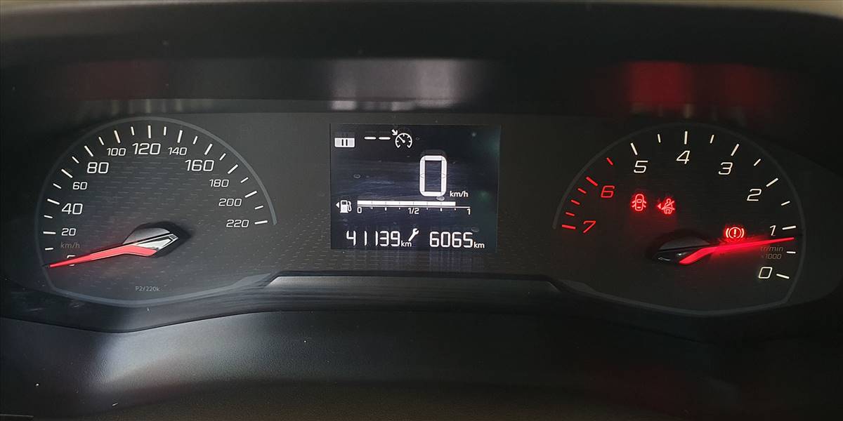 PEUGEOT 208 STYLE PURETECH 75 1.2 - Imagen 27