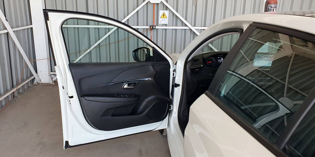 PEUGEOT 208 STYLE PURETECH 75 1.2 - Imagen 31