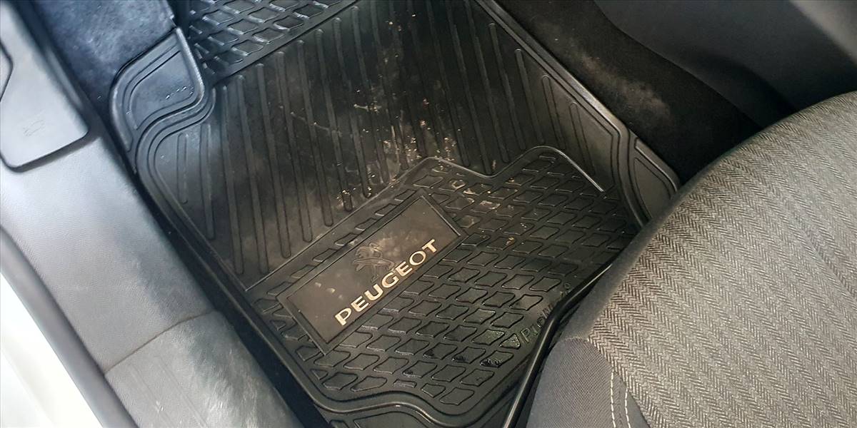 PEUGEOT 208 STYLE PURETECH 75 1.2 - Imagen 33