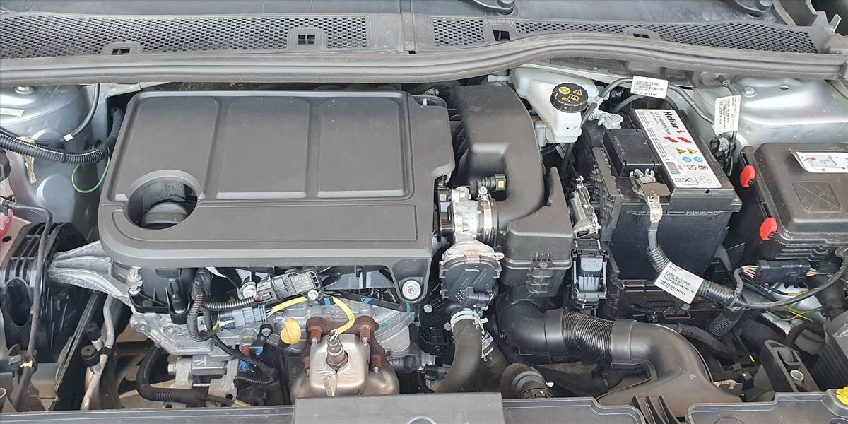 PEUGEOT 208 STYLE PURETECH 75 1.2 - Imagen 19