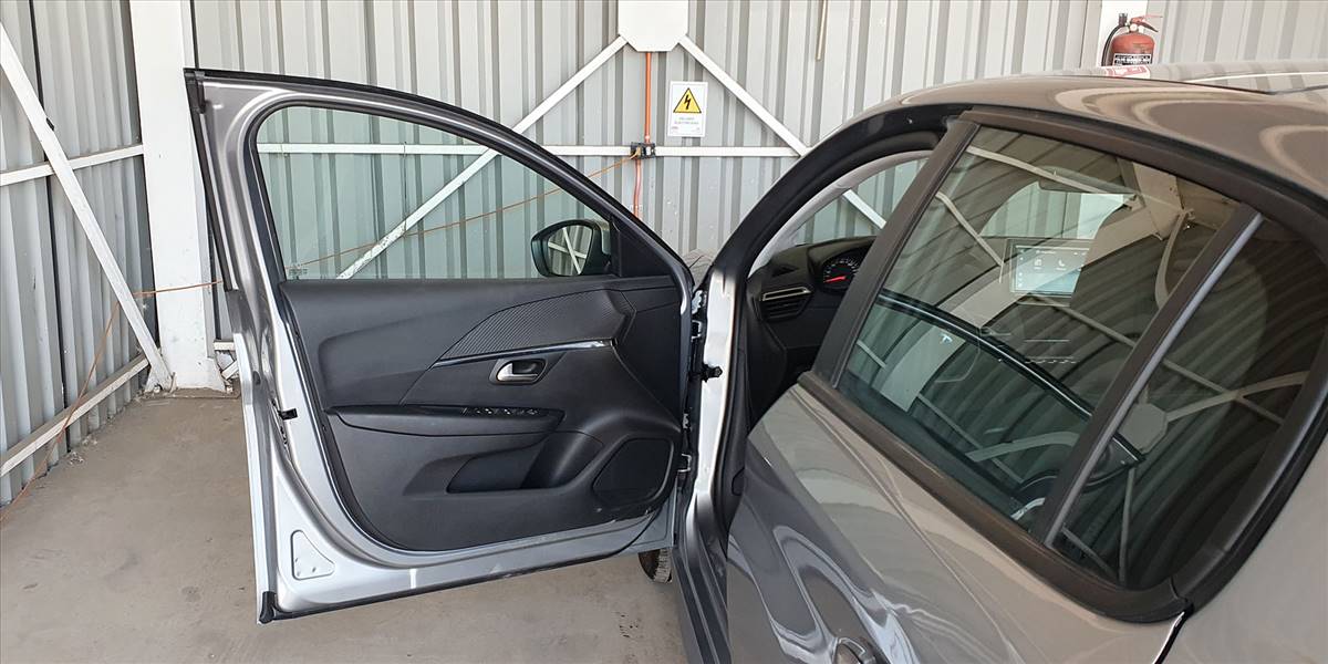 PEUGEOT 208 STYLE PURETECH 75 1.2 - Imagen 31