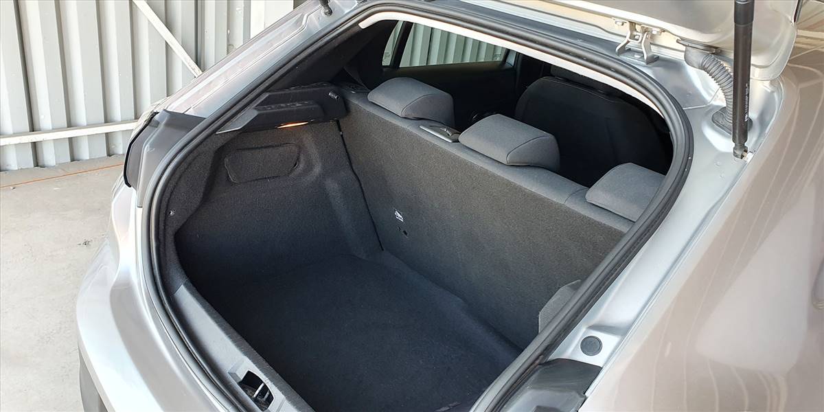 PEUGEOT 208 STYLE PURETECH 75 1.2 - Imagen 38