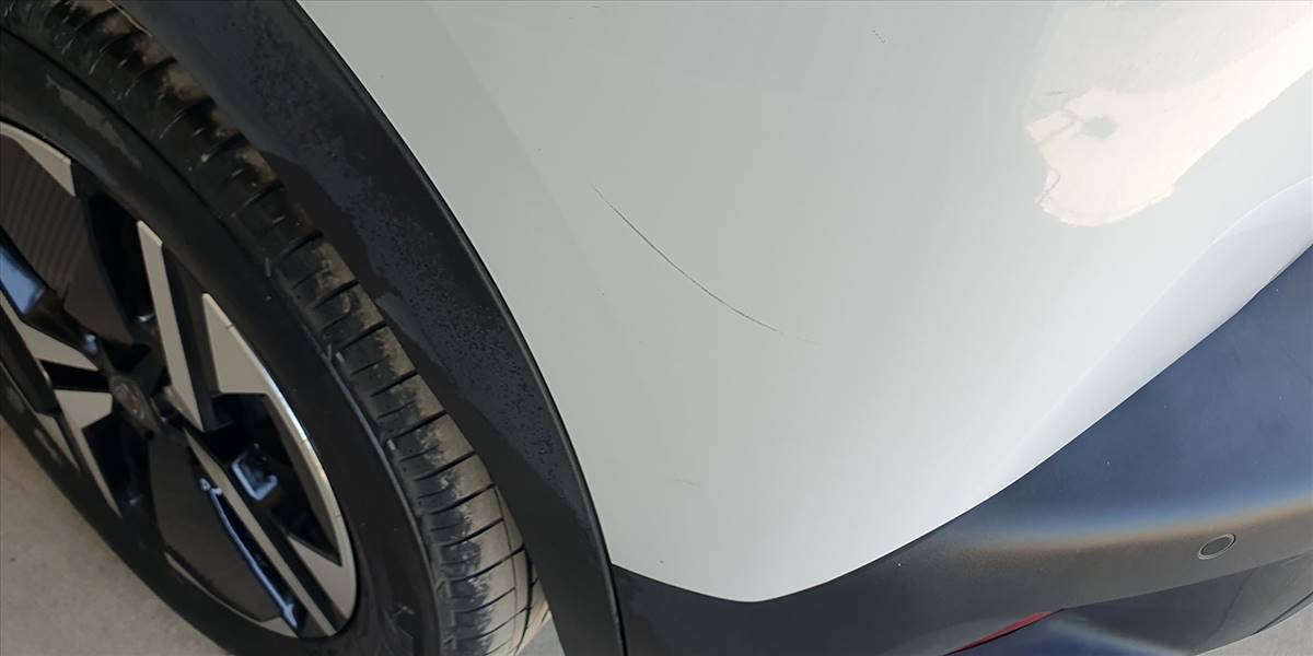 PEUGEOT 2008 BLUE HDI 130 EAT8 1.5 AUT - Imagen 34