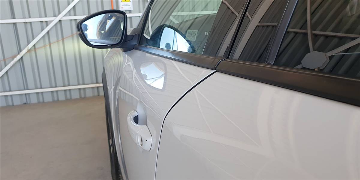 PEUGEOT 2008 BLUE HDI 130 EAT8 1.5 AUT - Imagen 33