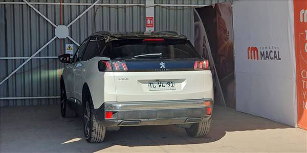 PEUGEOT 3008 BLUE HDI 130 EAT8 1.5 AUT - Imagen 4